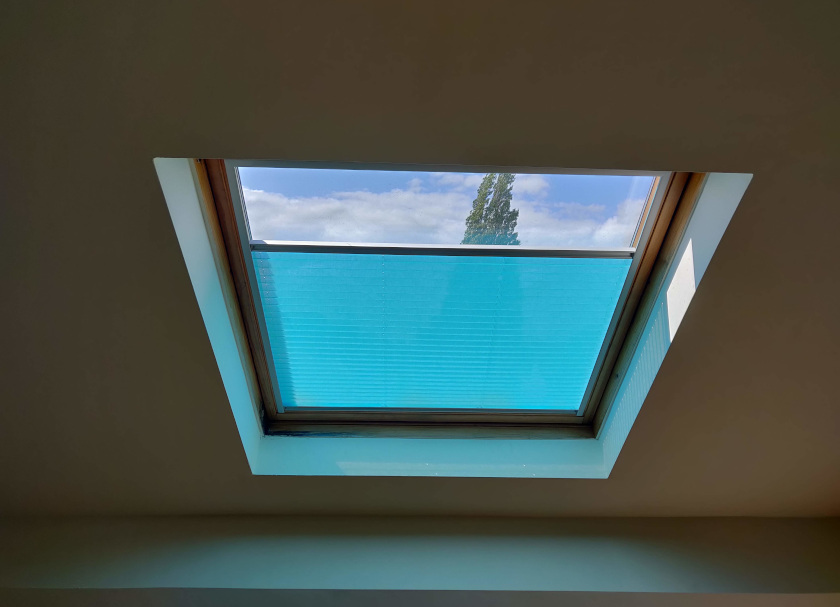 Skylight Blinds Hero Tile