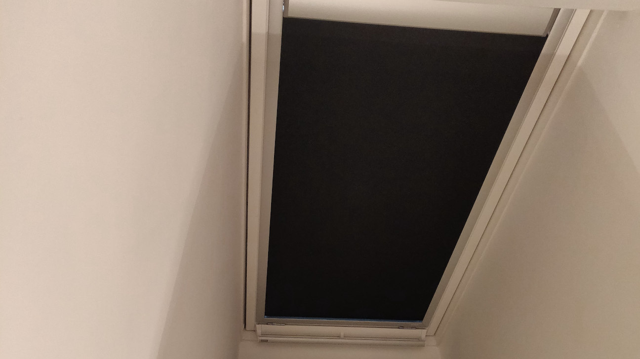 Nursery with safe skylight blinds