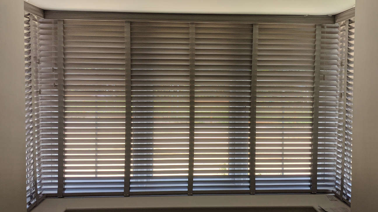 Modern living room with custom venetian blinds